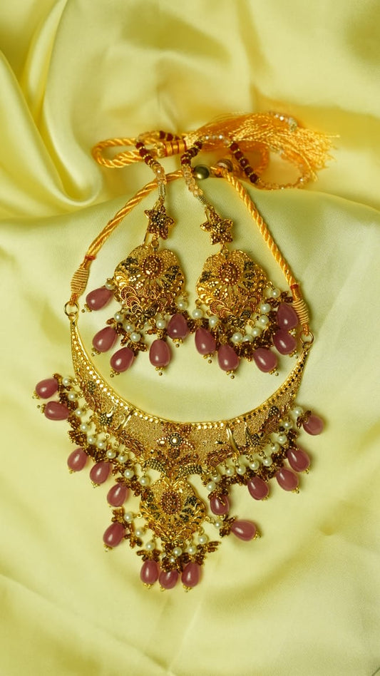 Pink beads Gaani set