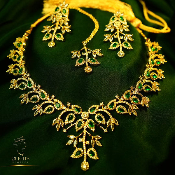 American Stone Necklace